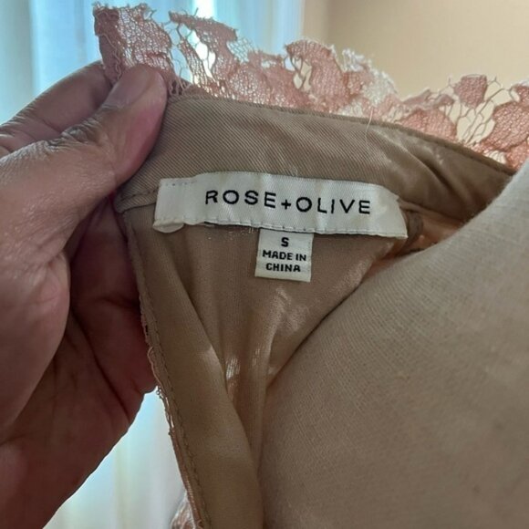 LACE SLEEVELESS TOP - Picture 9 of 9